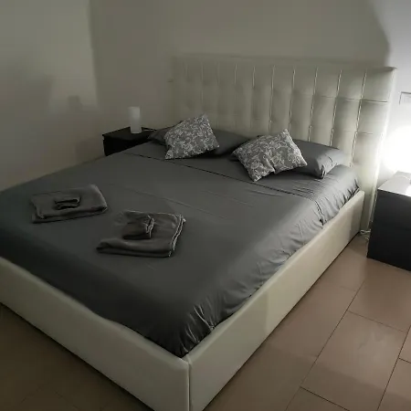 5 Lands Guest house